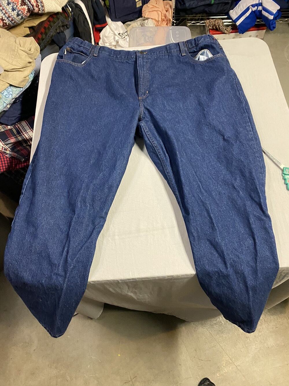 LL Bean Mens Jeans Blue Size 46 x 30 Thick Relaxed Fit Denim Wash